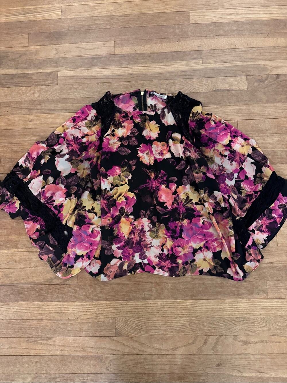 Jennifer Lopez Women's Floral Black Pink Yellow Blouse - Size 3X
 b31